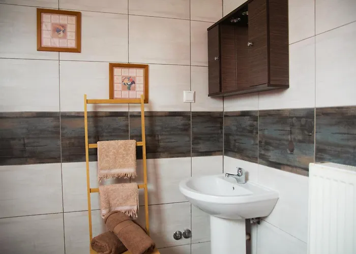 Tatil Evi Adamou Family House